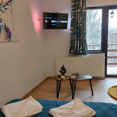 Snug Apartments - Private Parking Near Downtown Braszów Zewnętrze zdjęcie