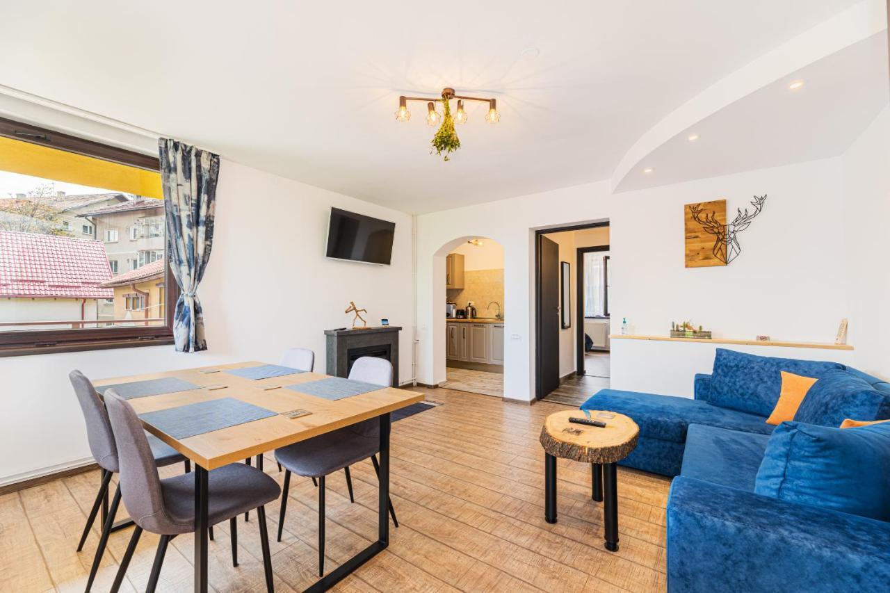 Snug Apartments - Private Parking Near Downtown Braszów Zewnętrze zdjęcie